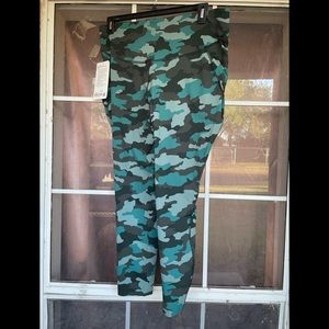 NWT Lululemon Base Pace HR Tight 25” Heritage Camo Tidewater Teal HCTT Sz 18
